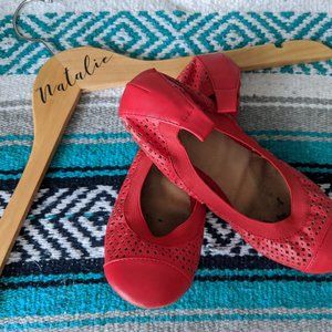 3/25💥Red Ballet Flats | Sz 7